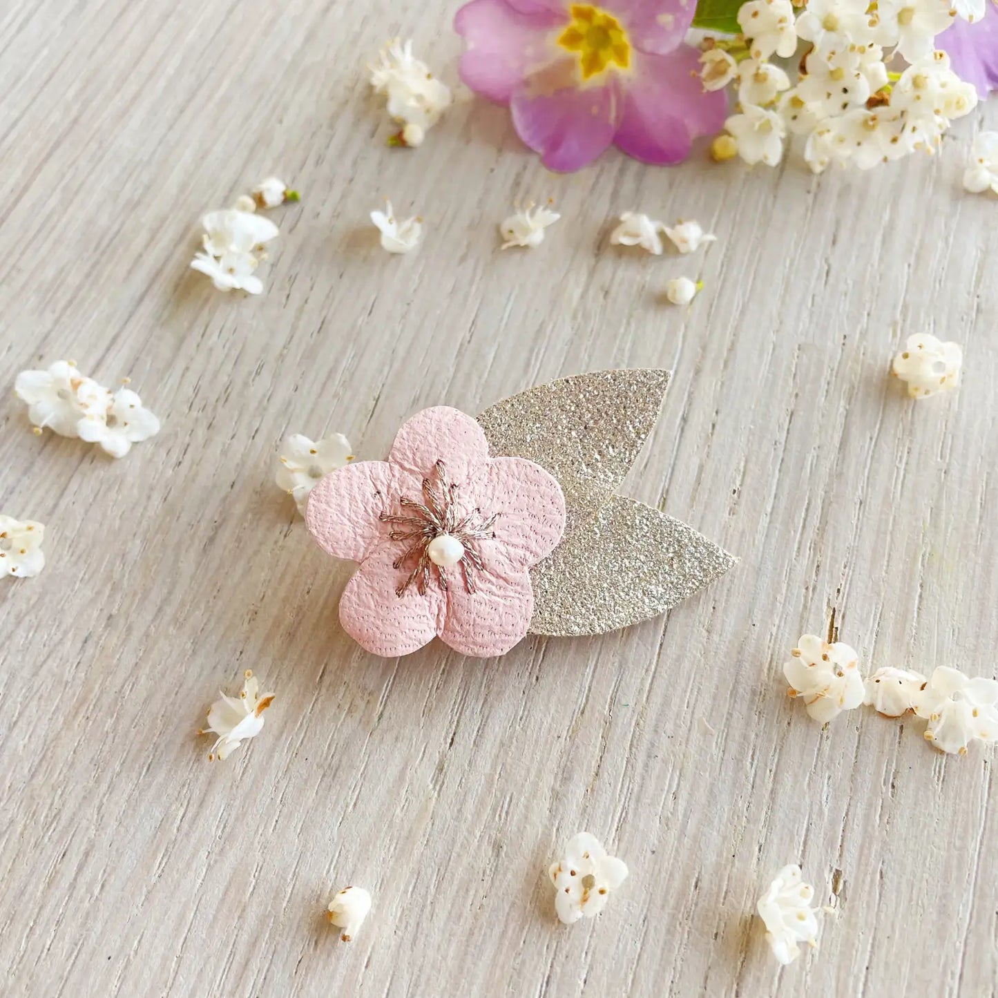 BROCHE FLEUR CHÉRIE